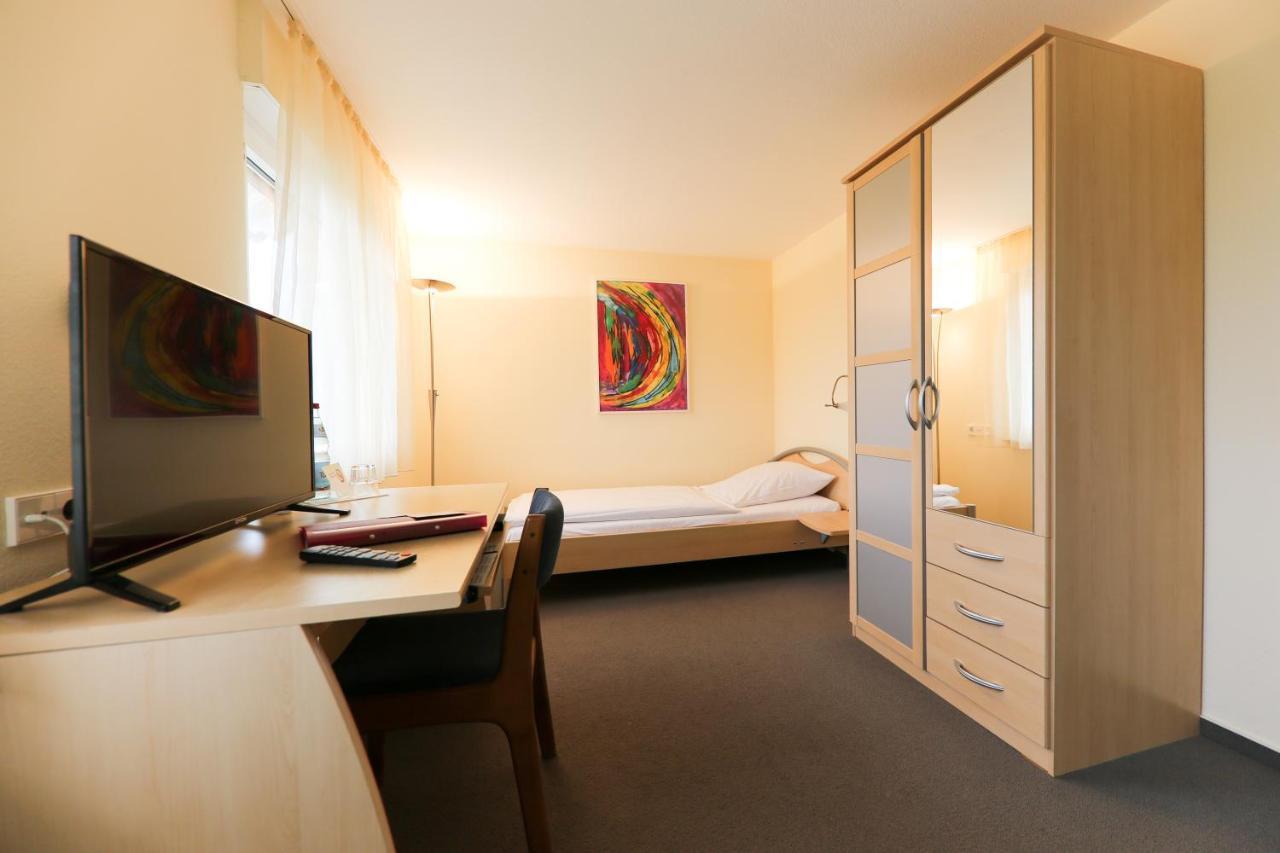 Hotel Albblick Bad Boll Kültér fotó