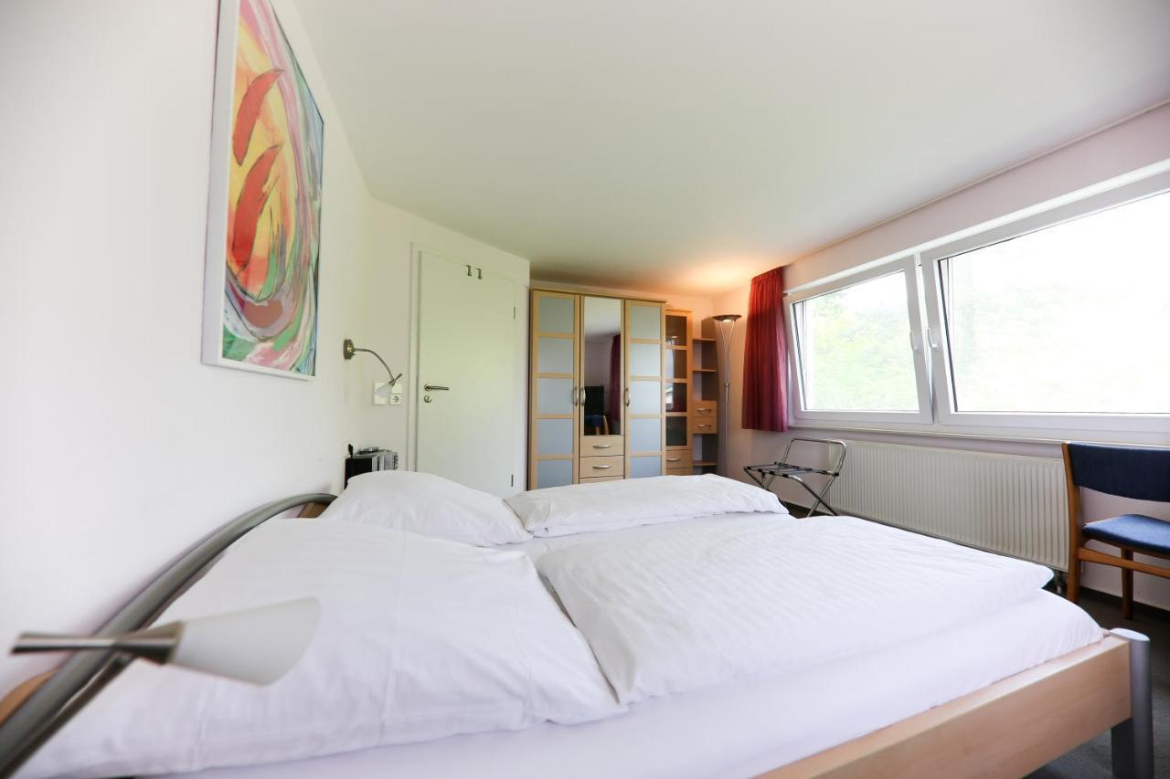 Hotel Albblick Bad Boll Kültér fotó